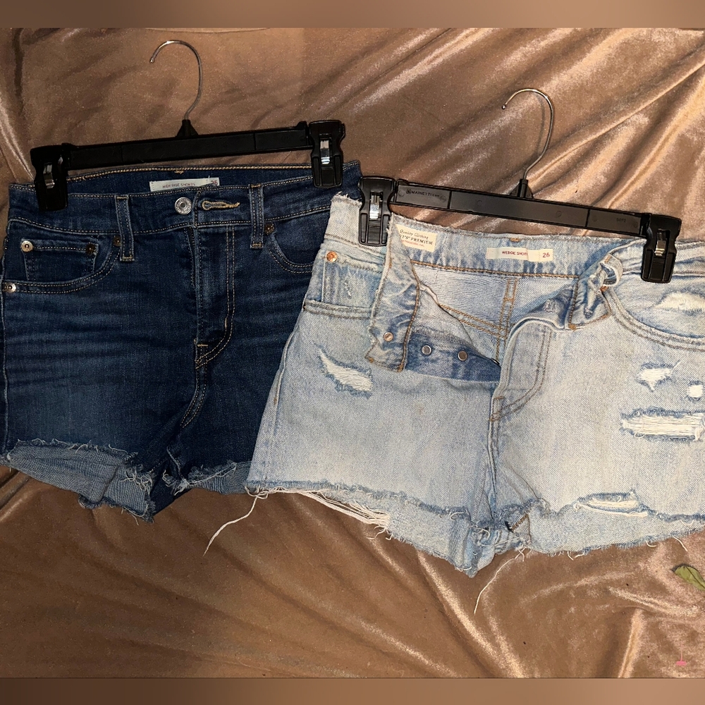 Levi's Women's Jean Shorts - Dark Blue and Light Blue